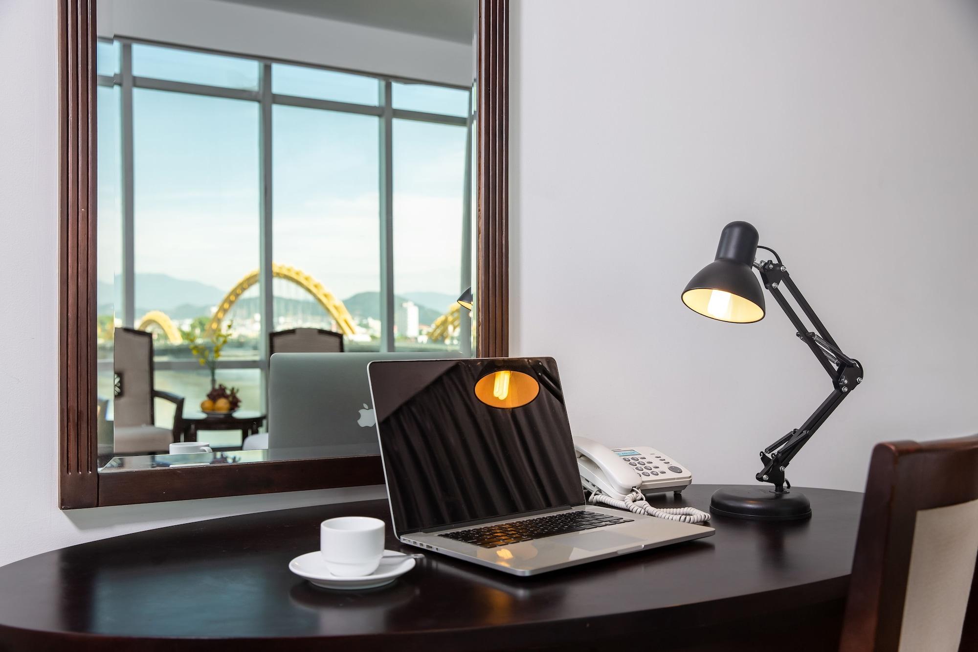 Da Nang Riverside Hotel Eksteriør bilde